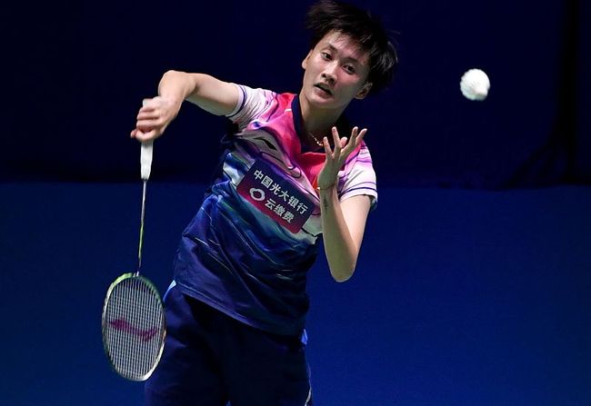 更是对英雄 更是对英雄