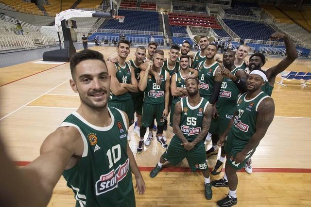 先赢半步的 先赢半步的